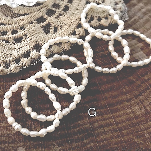 🆕Stylish _CHIC Stretchy Stackable Fashion Rings, Handcrafted By @soul_embellish - Picture 10 of 16